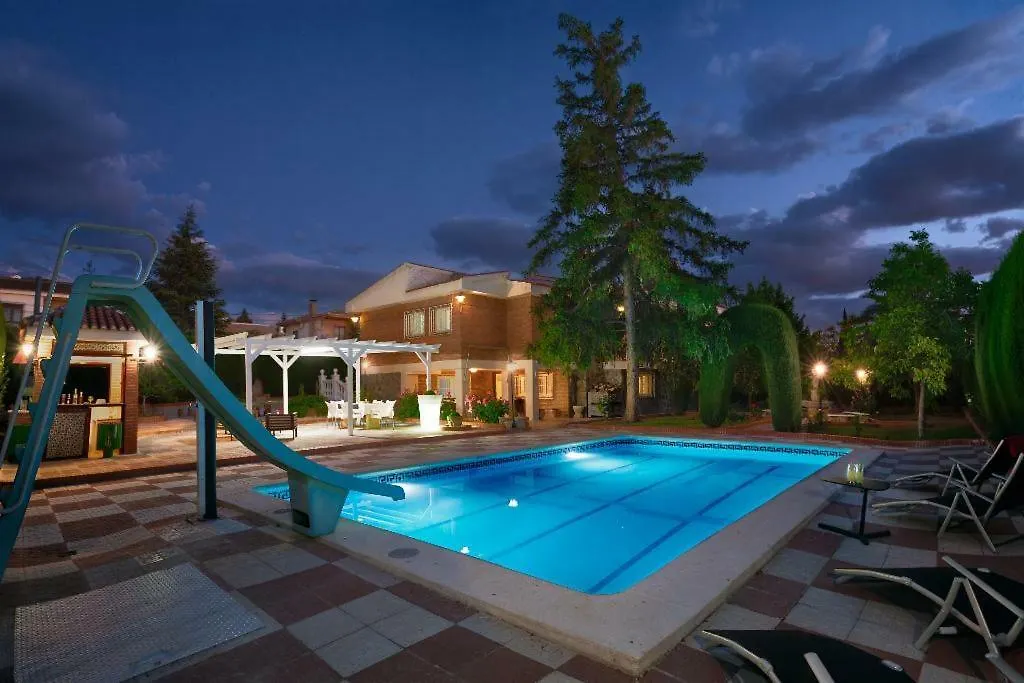 New. Luxury Villa C&C. Jardin, Piscina Y Barbacoa Granada Spain