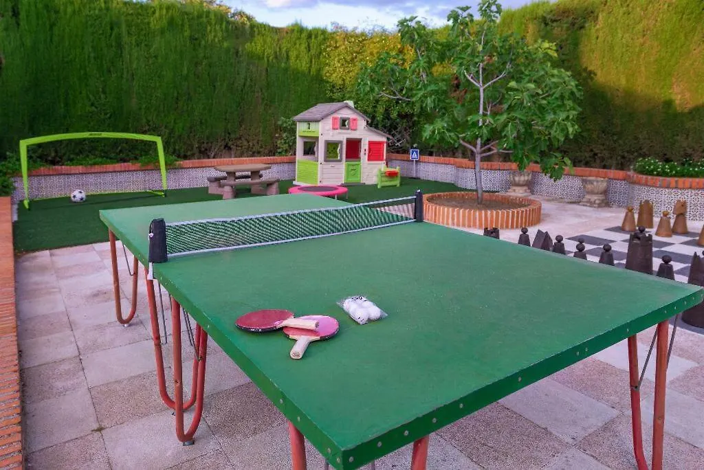 New. Luxury Villa C&C. Jardin, Piscina Y Barbacoa Granada
