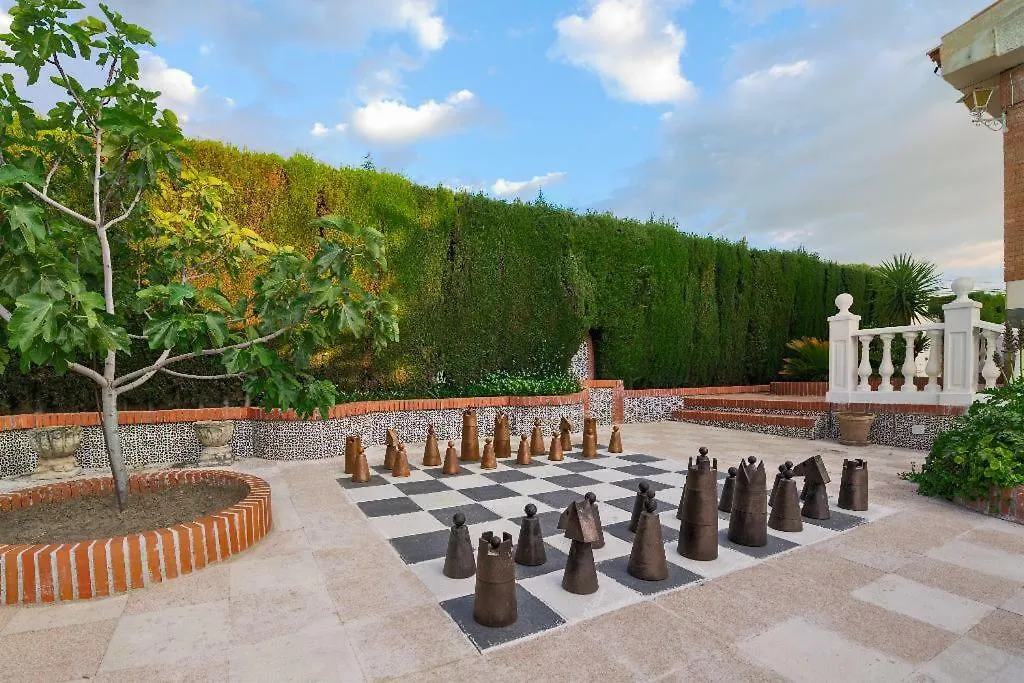 New. Luxury Villa C&C. Jardin, Piscina Y Barbacoa Granada